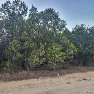 Undeveloped Lot in Spring Branch