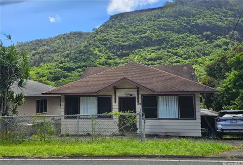 Duplex-Style Income Home