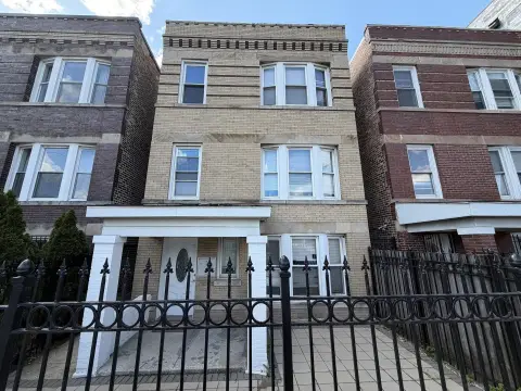 Updated Multi-Unit Chicago Property