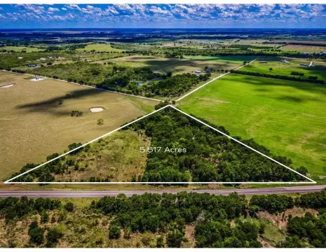 Ennis Land Near Lake Bardwell