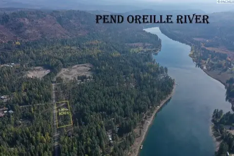 Waterfront Recreation Land Parcel