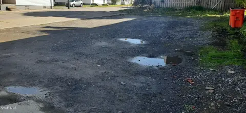 Commercial Lot For Rent