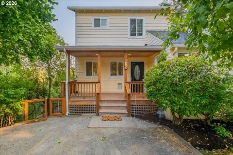 Duplex With Lower-Level Suite