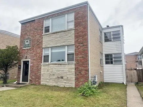 Triplex with Garage Parking