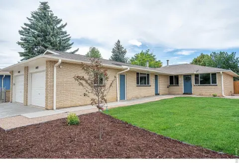 Updated Duplex in Central Loveland