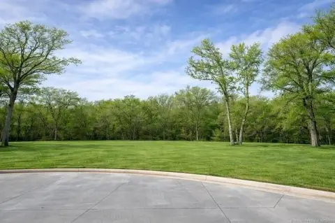 Estate Homesite in Gated Community