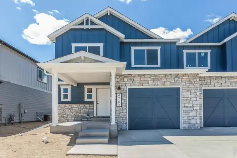 Move-In Ready Condo with Basement