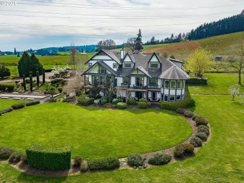 Country Bed & Breakfast with Wine Room