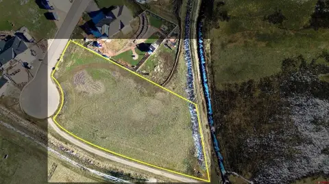 Montrose Land with Mountain Views