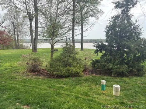 Riverfront Land in Longview Beach