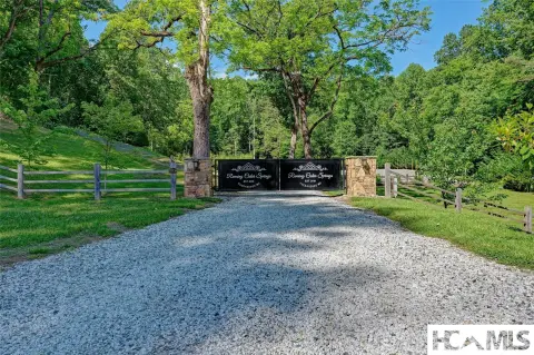 Mountain Wedding Venue with Cabins