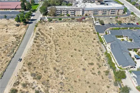 Prime Commercial Lot, Victorville
