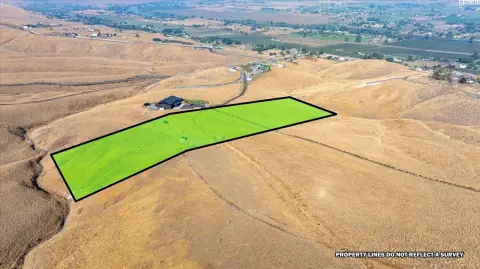 Prosser Acreage with Valley Views