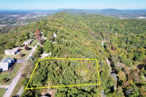 Residential Land in Ooltewah, TN