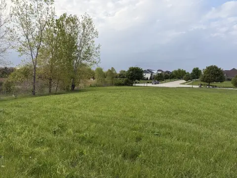 Residential Land in Rossmoor Estates