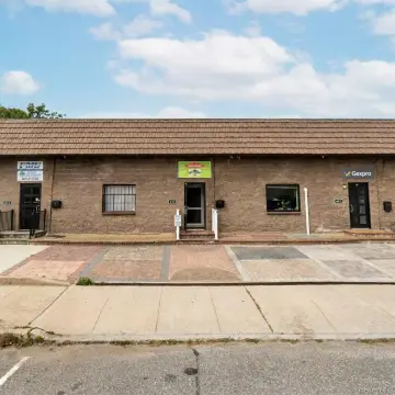 West Babylon Warehouse/Industrial Space