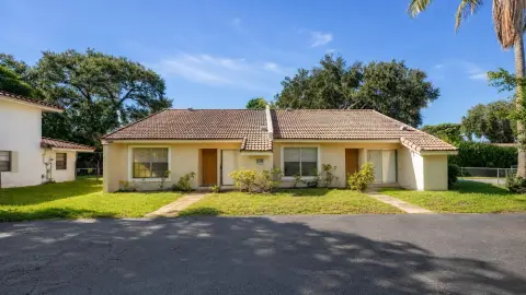 Two-Unit Duplex with Private Yards
