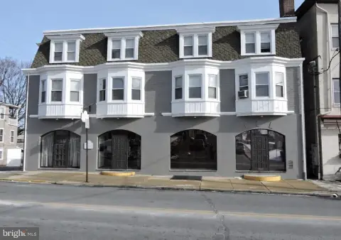 Quadplex with Efficiency Studio
