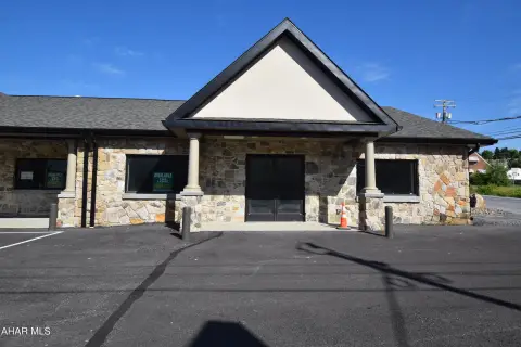 Corner Retail Storefront Suite