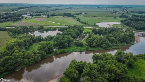 Riverfront Campground With Hookups