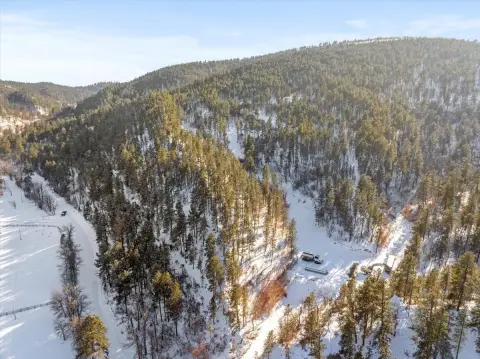 Whitewood SD Acreage Bordering Forest