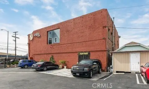 Office Building with Central Air