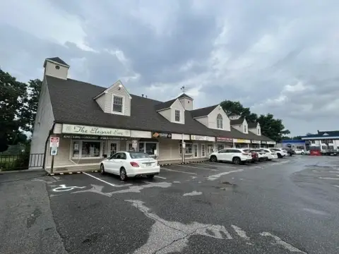 Retail Suite with Display Window