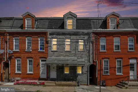 Renovated Two-Unit Duplex