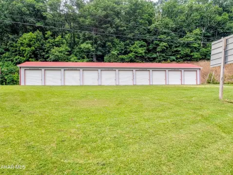 Storage Facility with Overhead Doors