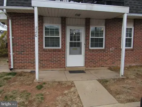 2-Unit Duplex with Private Balcony