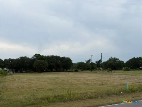 Build-to-Suit Commercial Land
