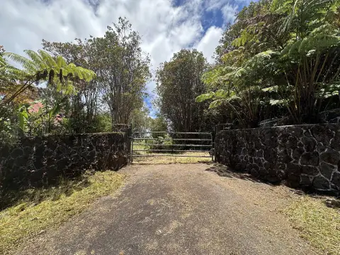 Fully Fenced Vacant Land Parcel
