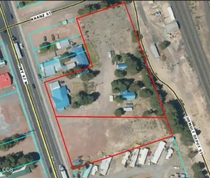 Multi-Unit Income Property with Highway Frontage