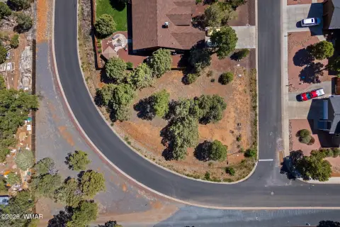 Land in Show Low, AZ