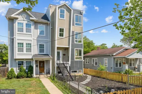 New Construction Two-Unit Duplex