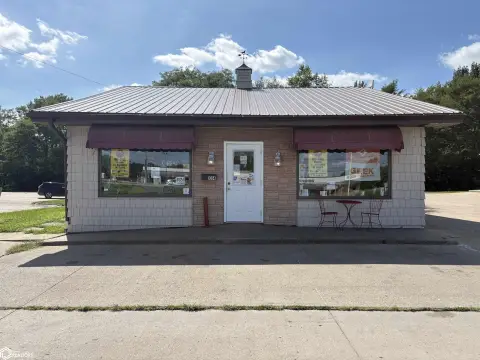Storefront Property with Central Air