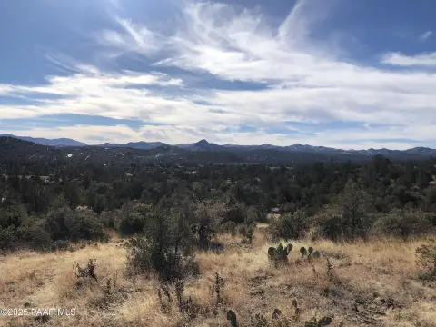 700 Acres High-Desert Living Land