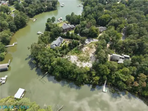 Navigable Waterfront Land