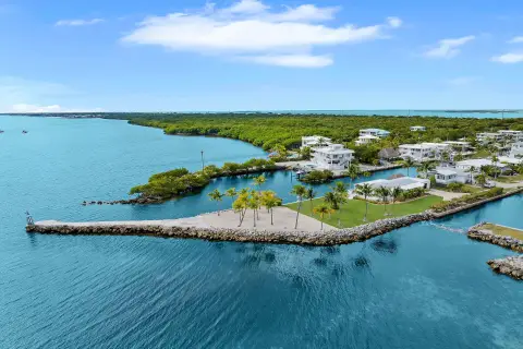 Oceanfront Property in Key Largo