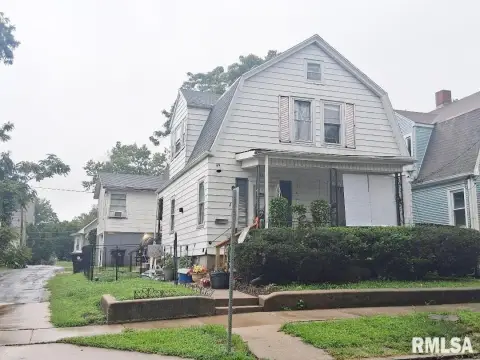 Two-Unit Duplex with Garage