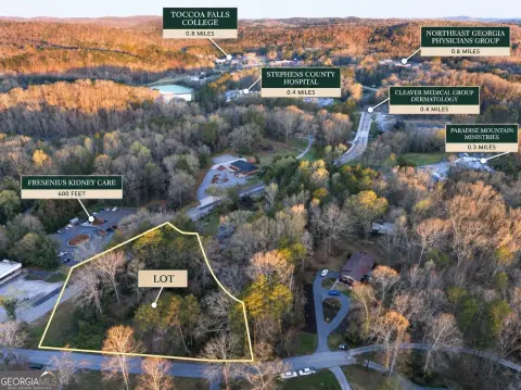 Commercial Land with Public Utilities