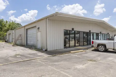Office-Warehouse Flex Space