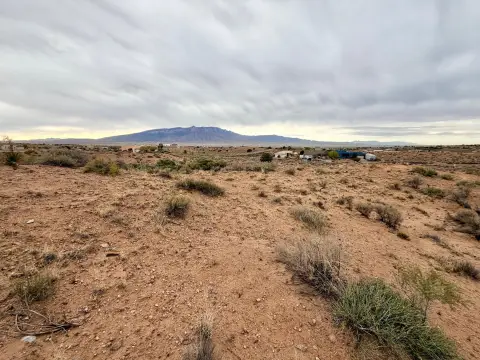 Residential Land in Rio Rancho