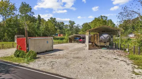 Recreational Land with Camper