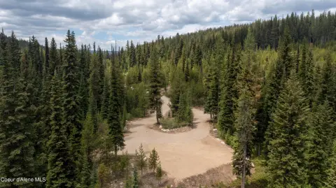 Off-Grid Land Near Lolo Pass