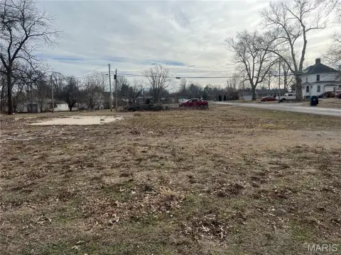 Residential Lot in Gillespie, IL