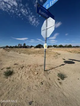 Lake Los Angeles Corner Lot