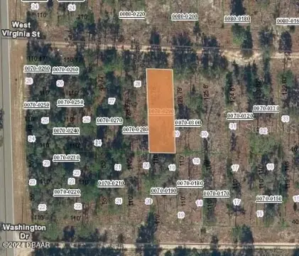 Six Lots in Hawthorne, FL