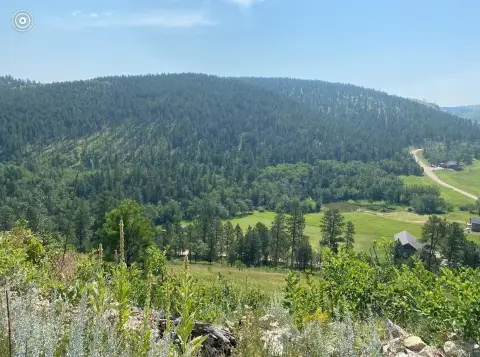 Residential Lot with Mountain Views