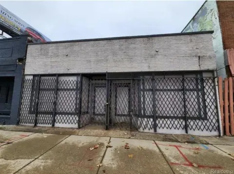 Vacant Flex Space Building